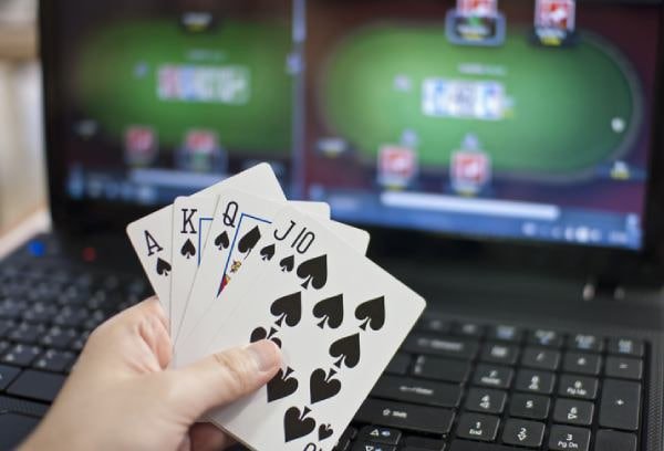 333 Casino slot online big win result displayed on screen Philippines